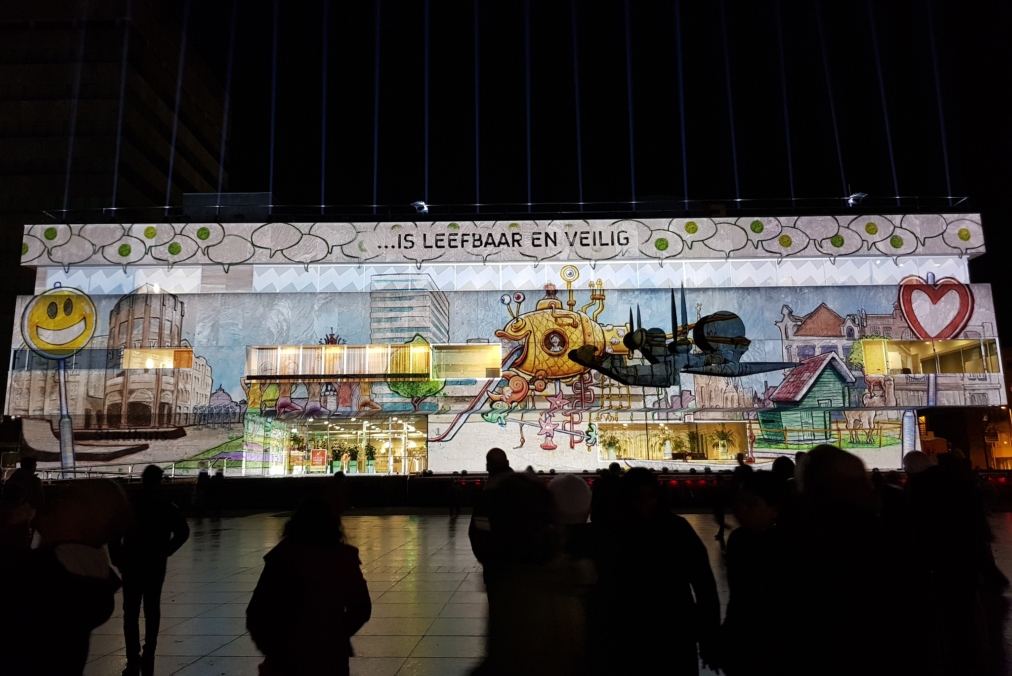 Glow Eindhoven 2025 Stadhuis Pre-show