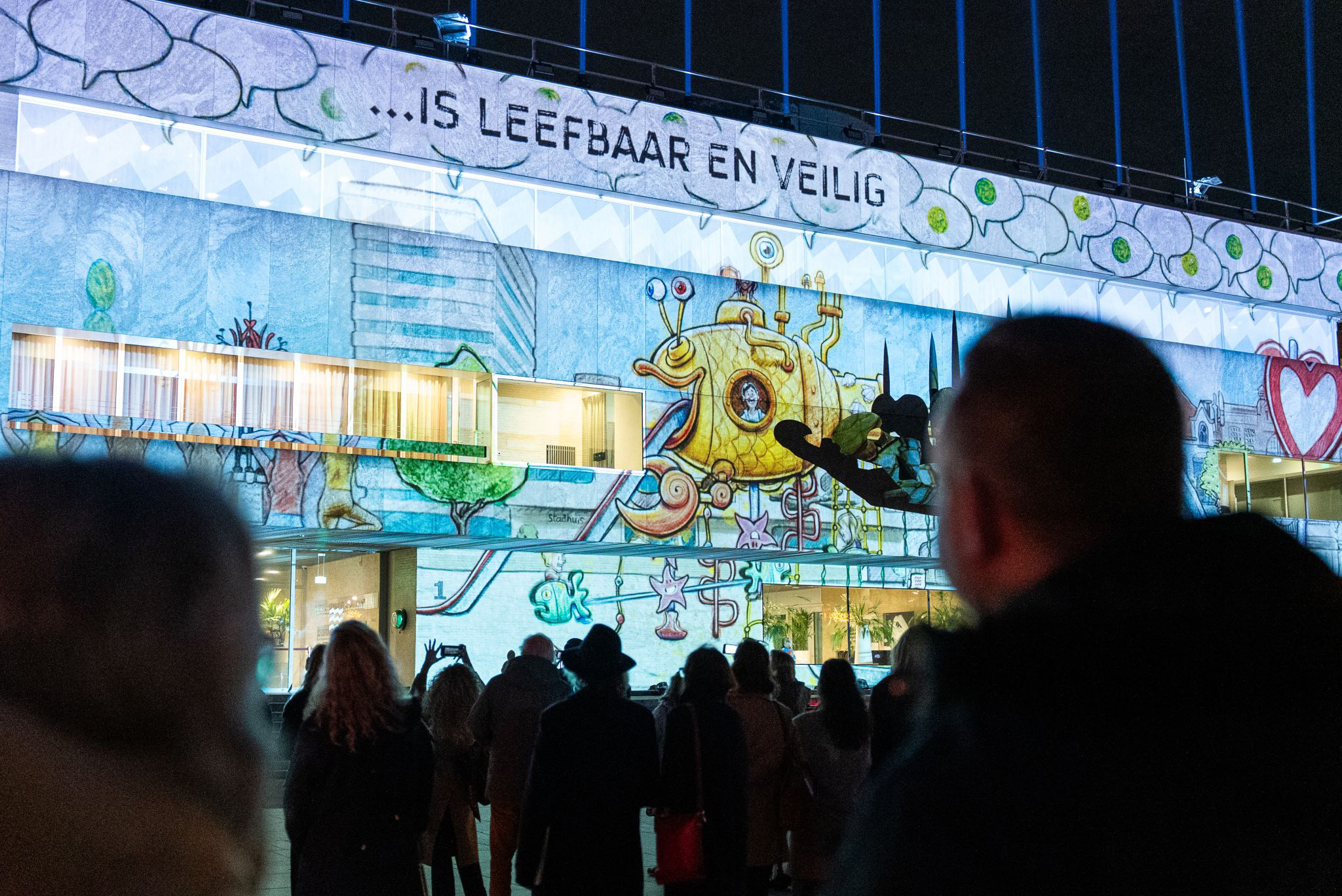 Glow Eindhoven 2025 Stadhuis Pre-show
